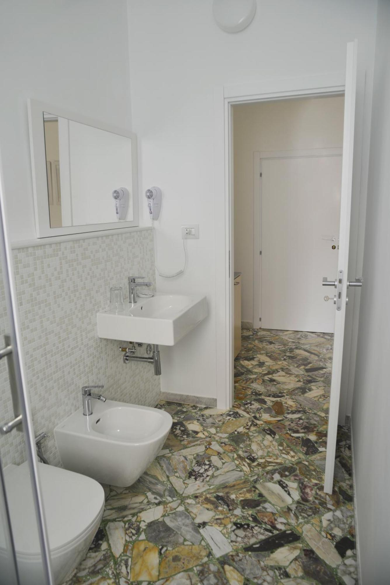 La Casa Di Eva Bed and Breakfast Μπρίντιζι Εξωτερικό φωτογραφία